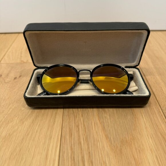 Sunday Somewhere Ned Round Sunglasses Black & Gold NEW - Picture 1 of 8